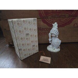 Vtg Precious Moments "Onward Christian Soldiers" 1983 Knight E-0523.